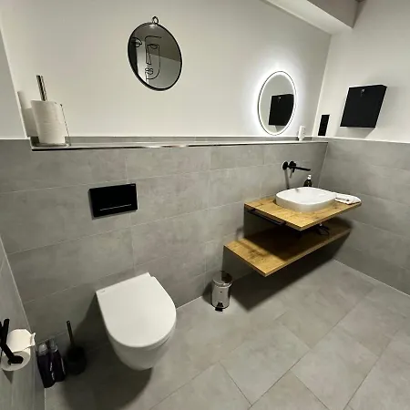 Luxurioeses Direkt Am Kanal 125 M² - Youpartments