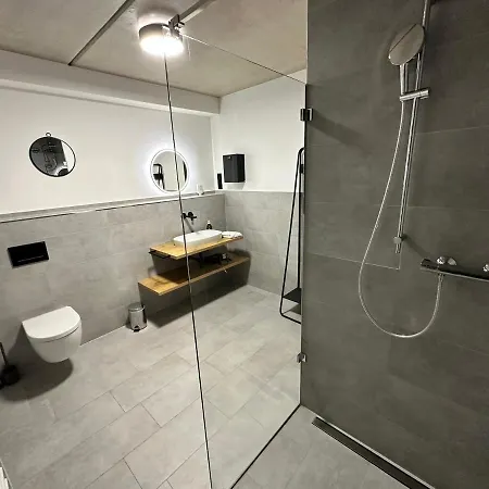 Apartment Luxurioeses Direkt Am Kanal 125 M² - Youpartments