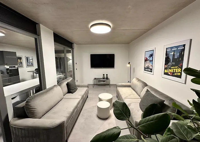 Luxurioeses Direkt Am Kanal 125 M² - Youpartments * Munster (North Rhine-Westphalia)